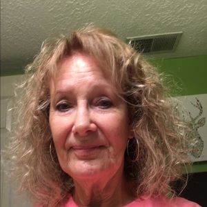 Meet your Posher, Sandra